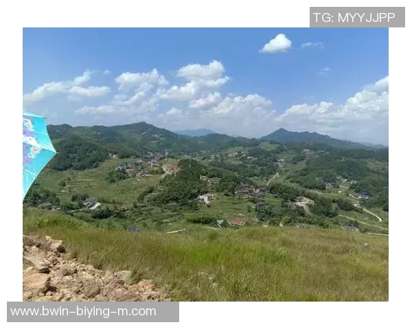 安溪足球球星逐梦绿茵展现家乡力量引领青年奋勇前行 安溪足球球星逐梦绿茵展现家乡力量引领青年奋勇前行